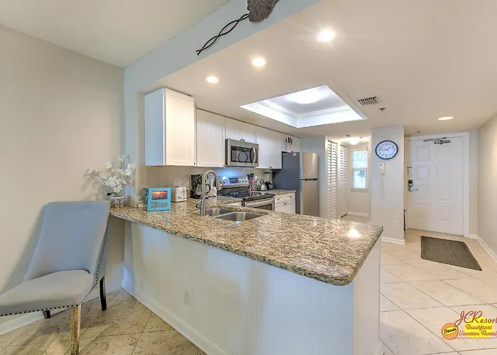 Hamilton House 101 Clearwater Beach