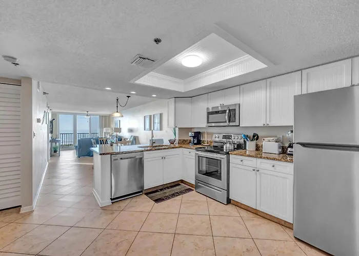 Hamilton House 101 Apartment