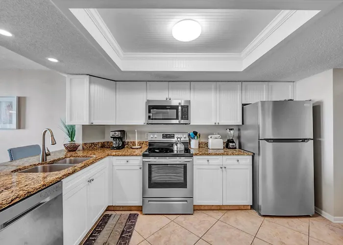 Apartment Hamilton House 101
