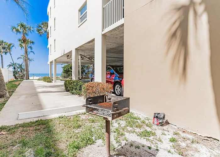 Hamilton House 101 * Clearwater Beach